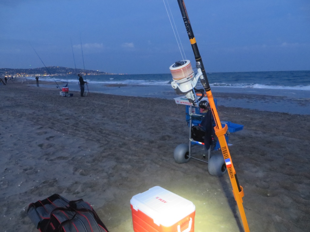 Lumière de pêche de nuit étanche, style météore, pêche à la ligne